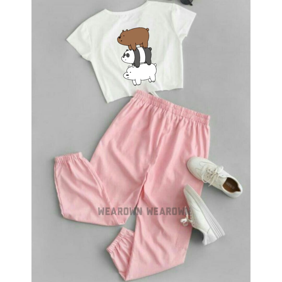 WHITE CROP TEE WITH 3 BEAR ANS PINK TROUSER
