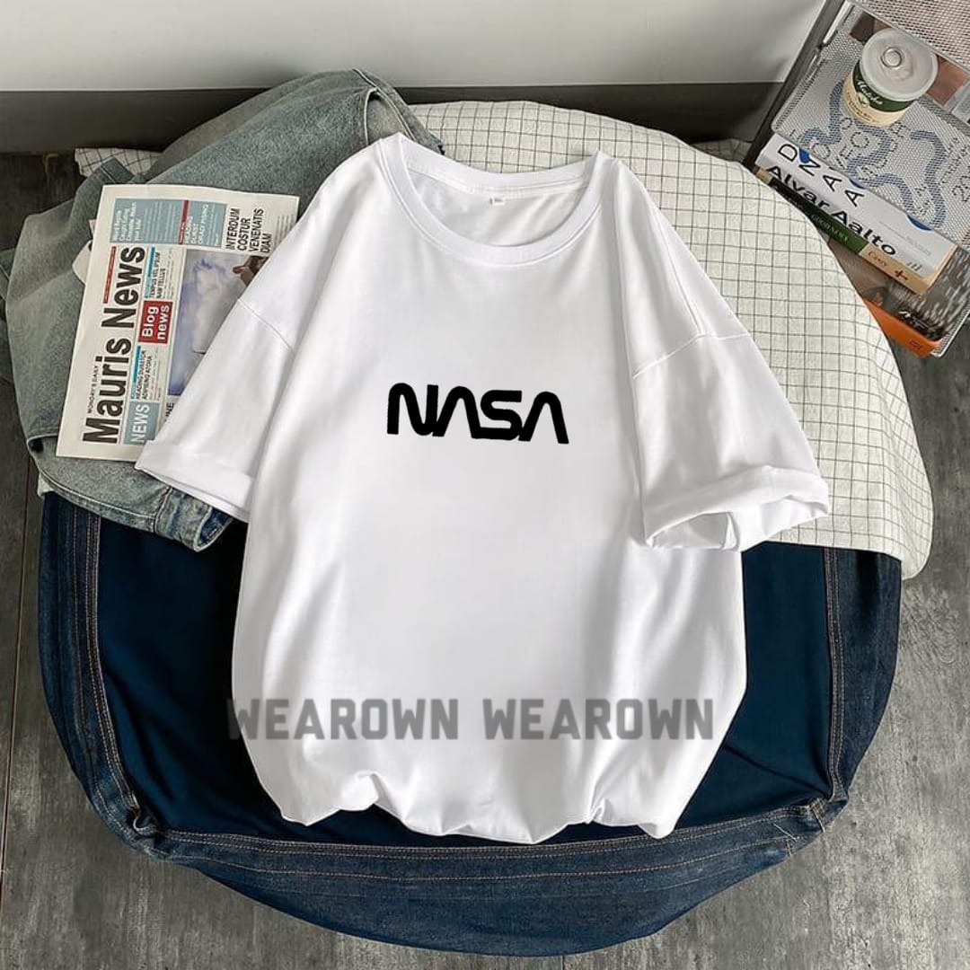 WHITE TEE WITH NASA