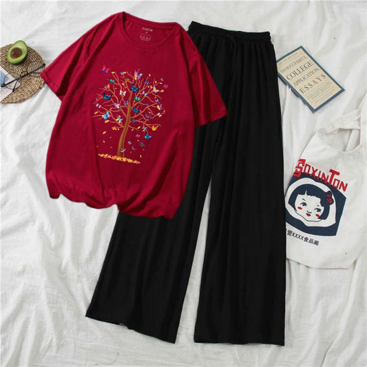 MEHROON TEE WITH COLOURFUL TREE BLACK FLAPPER