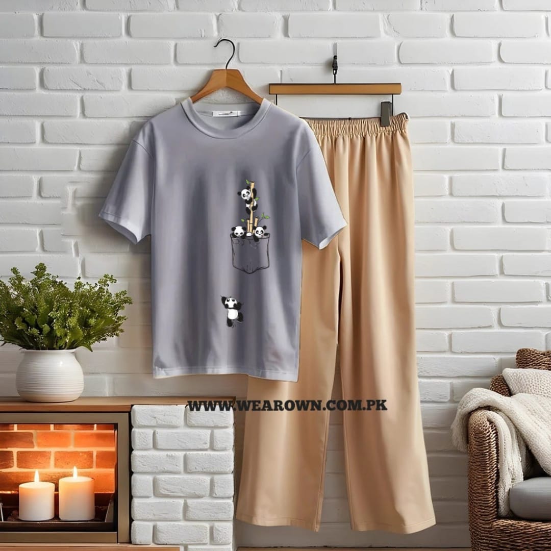 GREY TEE WITH PANDA FALLING FROM TREES SKIN FLAPPER