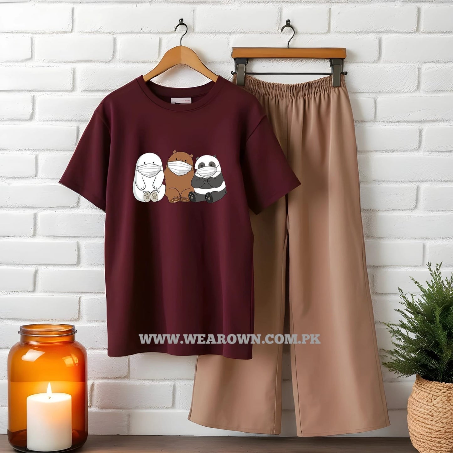 MEHROON TEE WITH 3 BEAR MASK SKIN FLAPPER